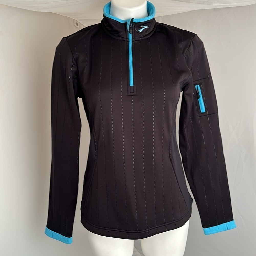 Brooks performance black with blue trim athletic pullover M